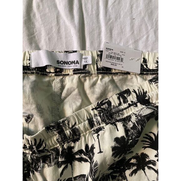Capri Pants Mid Rise Palm Tree Print Black & White Size Plus 1X Summer Style - Picture 5 of 8